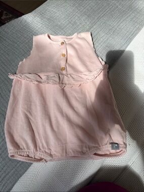 Baby Pink Sleeveless One-Piece Romper